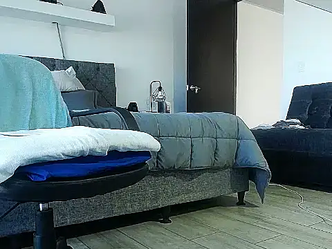 Snapshot of SAMJACBO28 chatting on 03-20-26, 12:43 SAMJACBO28 online show from 03-20-26, 12:43