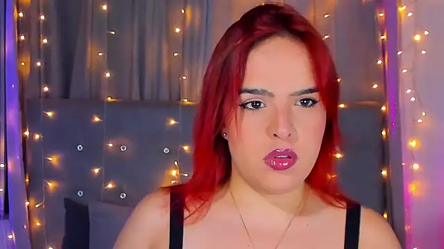 Snapshot of Anaroussew02 chatting on 03-03-25, 02:15 Anaroussew02 online show from 03-03-25, 02:15