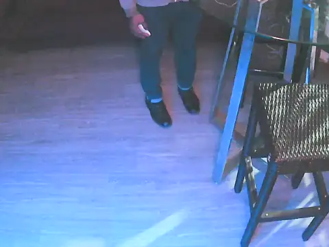 Snapshot of Fuckmehardandcloudy chatting on 01-18-26, 07:45 Fuckmehardandcloudy online show from 01-18-26, 07:45