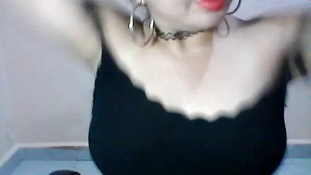 Snapshot of shashel5 chatting on 06-02-26, 05:31 shashel5 online show from 06-02-26, 05:31
