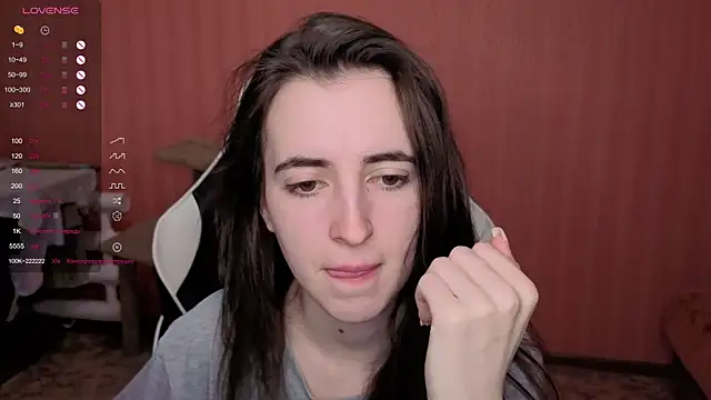 Snapshot of reaiss chatting on 02-04-26, 02:39 reaiss online show from 02-04-26, 02:39