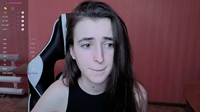 Snapshot of reaiss chatting on 02-25-26, 06:45 reaiss online show from 02-25-26, 06:45