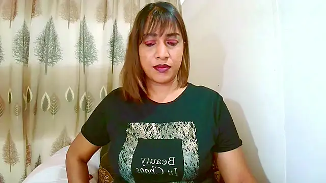Indian Erotic69 online show from 07-08-26, 04:50
