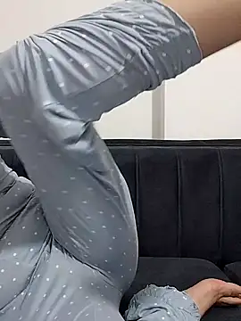 BUSE8821 online show from 07-31-26, 10:42