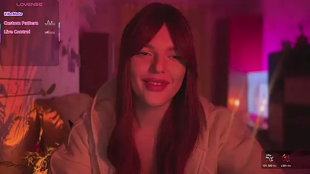 CherryRed Girl online show from 02-21-26, 08:54