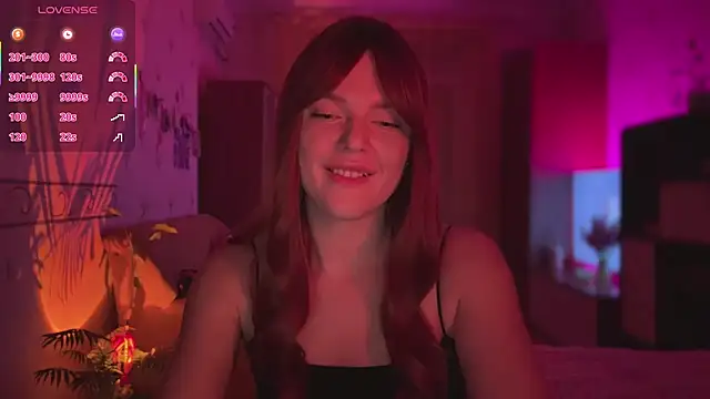 CherryRed Girl online show from 05-19-26, 10:05