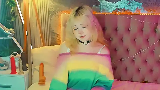EmilyAngells online show from 07-07-26, 08:18