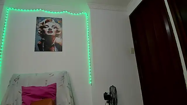 sindy castro online show from 02-11-26, 01:49