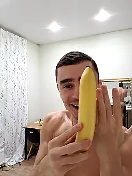 GoodGG online show from 11-22-25, 03:11