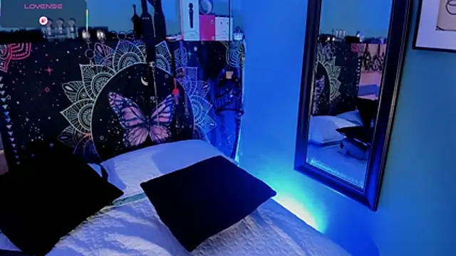 ChloeAllennn online show from 04-29-26, 05:30