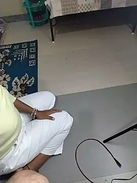 rahulkajuuu0909 online show from 05-17-26, 11:50
