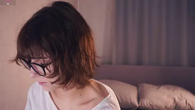 Snapshot of SibleyBurner chatting on 11-21-25, 07:23 SibleyBurner online show from 11-21-25, 07:23