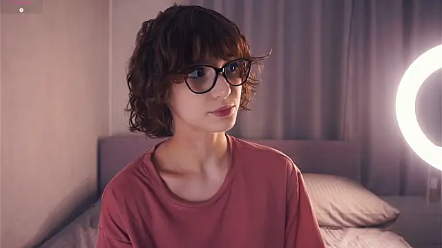 Snapshot of SibleyBurner chatting on 11-23-25, 06:41 SibleyBurner online show from 11-23-25, 06:41