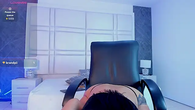 Snapshot of Ivaannaa_ chatting on 03-13-26, 11:50 Ivaannaa online show from 03-13-26, 11:50