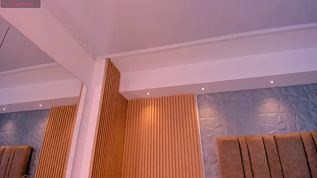 Ivaannaa  online show from 07-15-26, 11:04