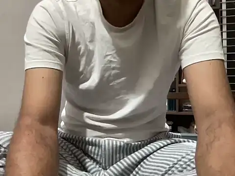 Snapshot of playboyx007 chatting on 11-10-25, 07:57 playboyx007 online show from 11-10-25, 07:57