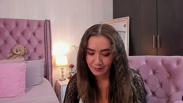 natashaleightt online show from 02-22-26, 12:12