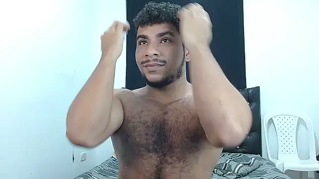 Snapshot of Javier_Hot27 chatting on 02-19-26, 10:06 Javier Hot27 online show from 02-19-26, 10:06