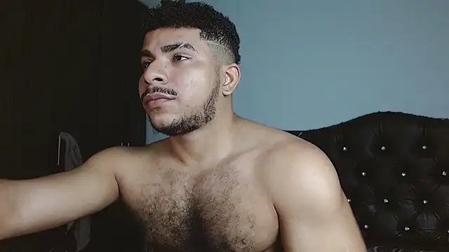 Snapshot of Javier_Hot27 chatting on 02-28-26, 03:13 Javier Hot27 online show from 02-28-26, 03:13