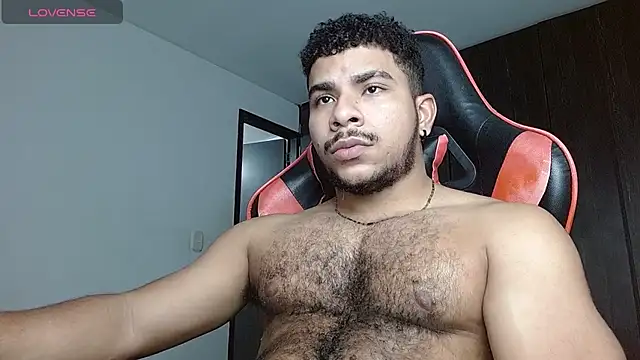 Snapshot of Javier_Hot27 chatting on 03-08-26, 10:13 Javier Hot27 online show from 03-08-26, 10:13