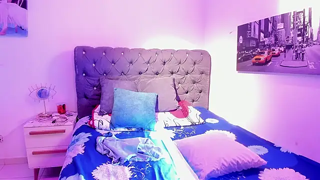 Snapshot of ScarletThompsonx chatting on 09-26-25, 11:53 ScarletThompsonx online show from 09-26-25, 11:53