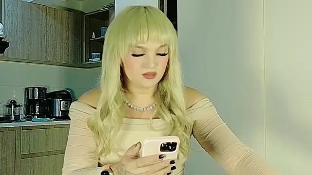 ScarletThompsonx online show from 06-30-26, 12:00