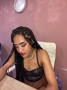 MichelleDiaz Pink online show from 03-10-25, 06:27