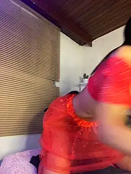 MichelleDiaz Pink online show from 10-19-25, 05:52