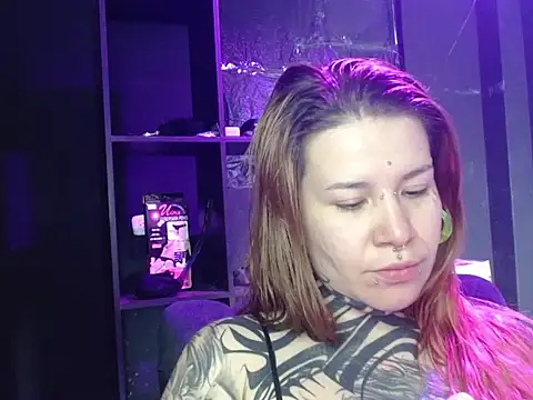 Pandora 9666 online show from 10-31-25, 03:57