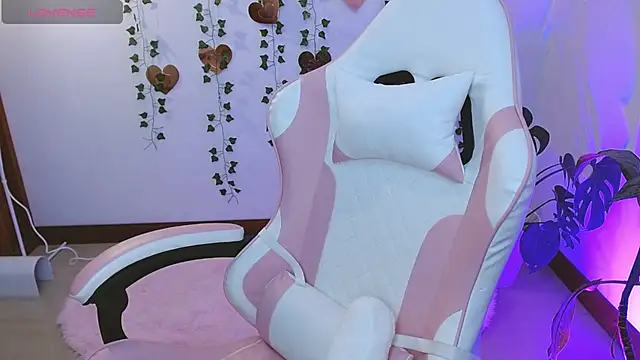 hellokitty  valery online show from 06-14-26, 02:24