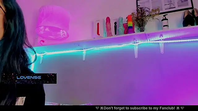 Snapshot of Hisato111 chatting on 09-29-25, 12:43 Hisato111 online show from 09-29-25, 12:43