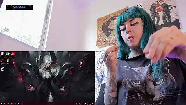 Snapshot of Hisato111 chatting on 11-21-25, 01:54 Hisato111 online show from 11-21-25, 01:54