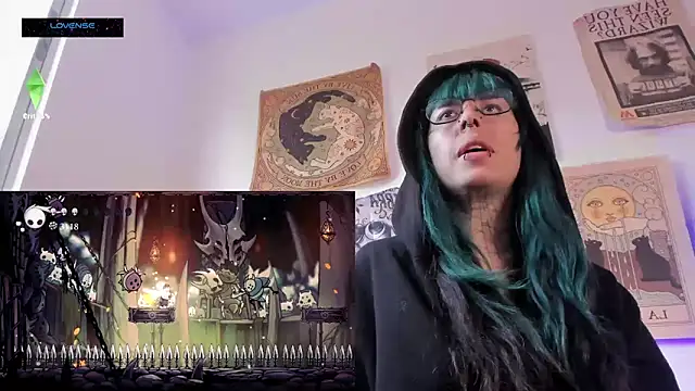 Snapshot of Hisato111 chatting on 12-04-25, 02:15 Hisato111 online show from 12-04-25, 02:15