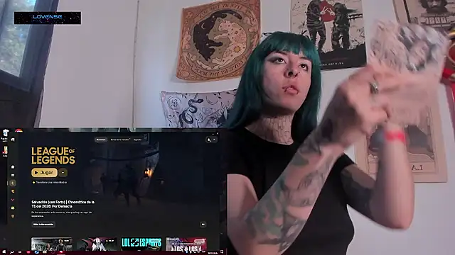 Snapshot of Hisato111 chatting on 01-18-26, 12:42 Hisato111 online show from 01-18-26, 12:42