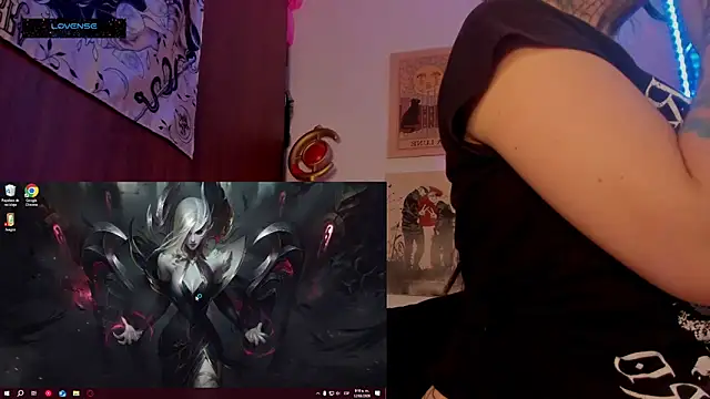 Snapshot of Hisato111 chatting on 03-12-26, 02:12 Hisato111 online show from 03-12-26, 02:12