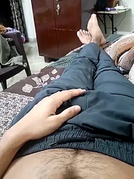 Snapshot of Delhi_BoyBigcock chatting on 02-24-25, 01:31 Delhi BoyBigcock online show from 02-24-25, 01:31