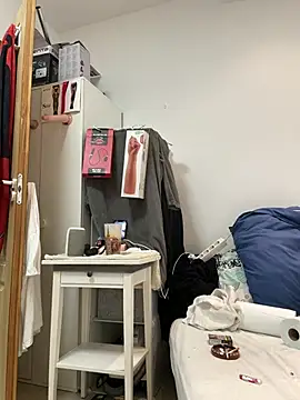 femboybandi online show from 07-18-26, 06:23