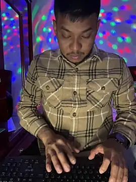 Saipuer31 online show from 02-20-26, 05:04