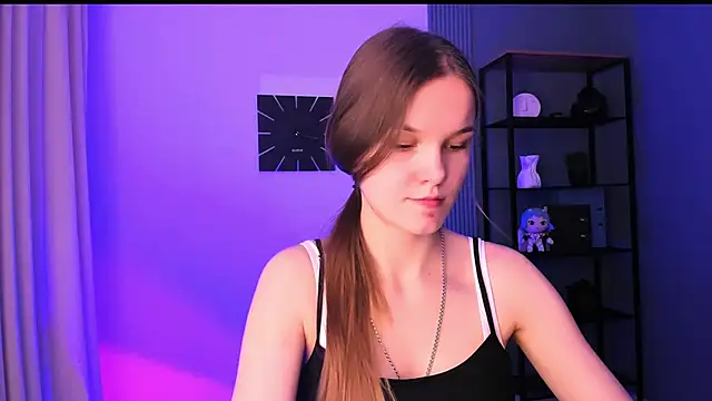 Snapshot of Amber_Rogers chatting on 03-07-25, 05:28 Amber Rogers online show from 03-07-25, 05:28