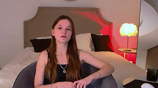 Snapshot of Amber_Rogers chatting on 03-11-25, 02:29 Amber Rogers online show from 03-11-25, 02:29