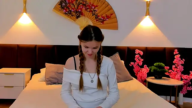 Snapshot of Amber_Rogers chatting on 03-13-25, 06:34 Amber Rogers online show from 03-13-25, 06:34