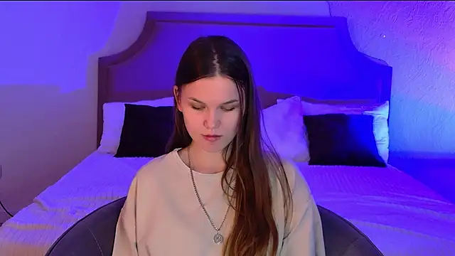 Snapshot of Amber_Rogers chatting on 03-15-25, 05:15 Amber Rogers online show from 03-15-25, 05:15