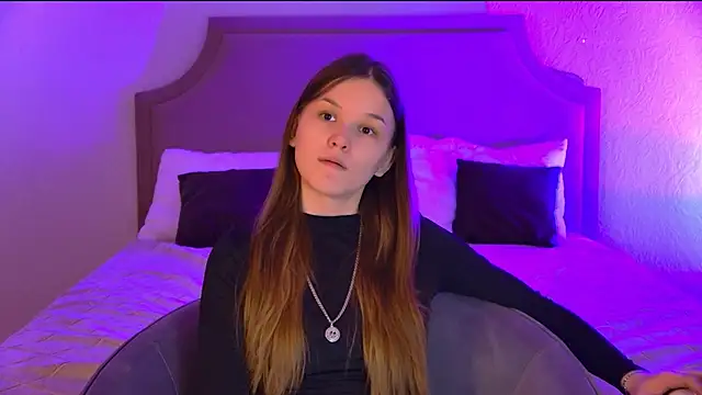 Snapshot of Amber_Rogers chatting on 03-22-25, 02:36 Amber Rogers online show from 03-22-25, 02:36