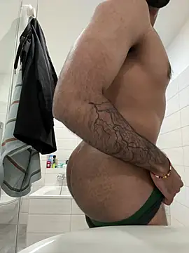 jojofloflo online show from 03-19-25, 09:16