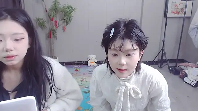 Snapshot of Facai55555 chatting on 03-08-25, 11:37 Facai55555 online show from 03-08-25, 11:37