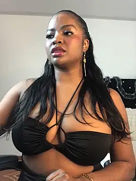 Snapshot of ValerieBlakee chatting on 12-20-25, 03:41 ValerieBlakee online show from 12-20-25, 03:41