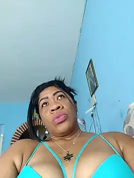 Tocameamor online show from 10-23-25, 03:11