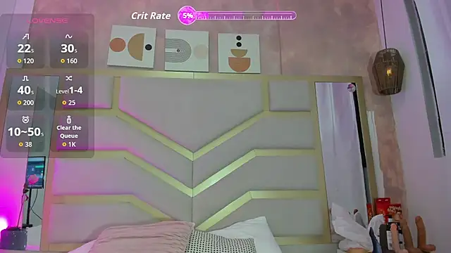 Snapshot of Emily_Black1 chatting on 10-14-25, 02:23 Emily Black1 online show from 10-14-25, 02:23