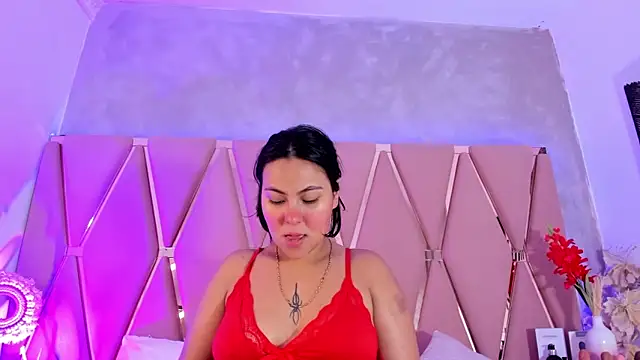 Snapshot of Emily_Black1 chatting on 03-08-26, 09:07 Emily Black1 online show from 03-08-26, 09:07