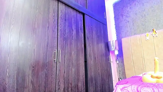 ava-am online show from 11-08-25, 02:45